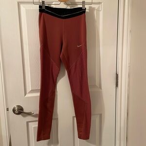 Nike leggings